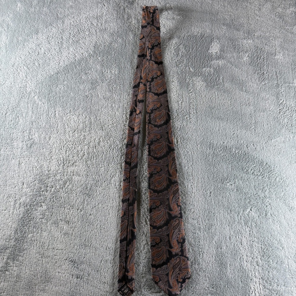 Jos. A. Bank Signature Collection Silk Tie Gold Silver Black Paisley Mens Tie